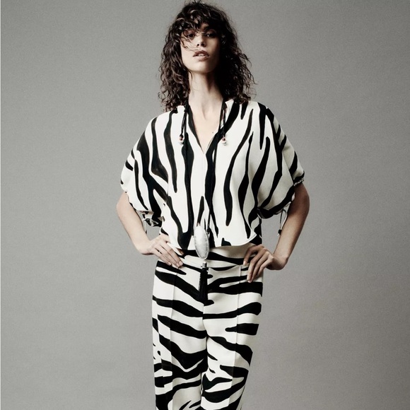 Zara Black and White Zebra Print Top Blouse - Picture 2 of 5